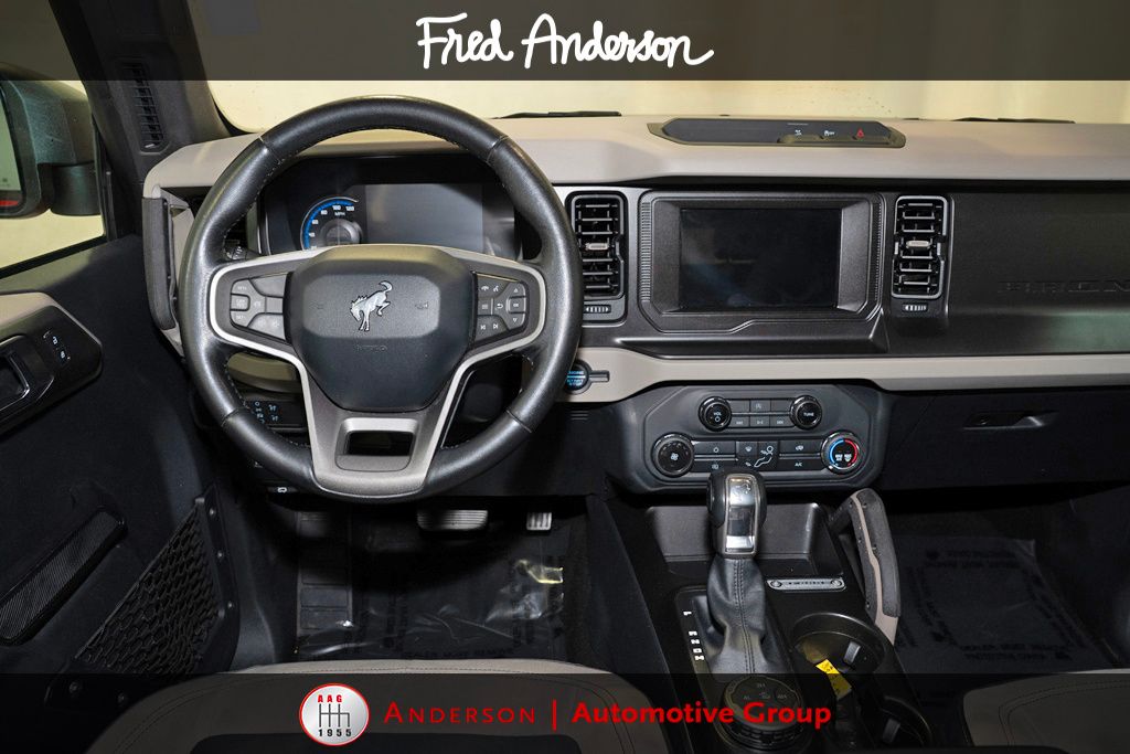 2021 Ford Bronco Big Bend photo 2
