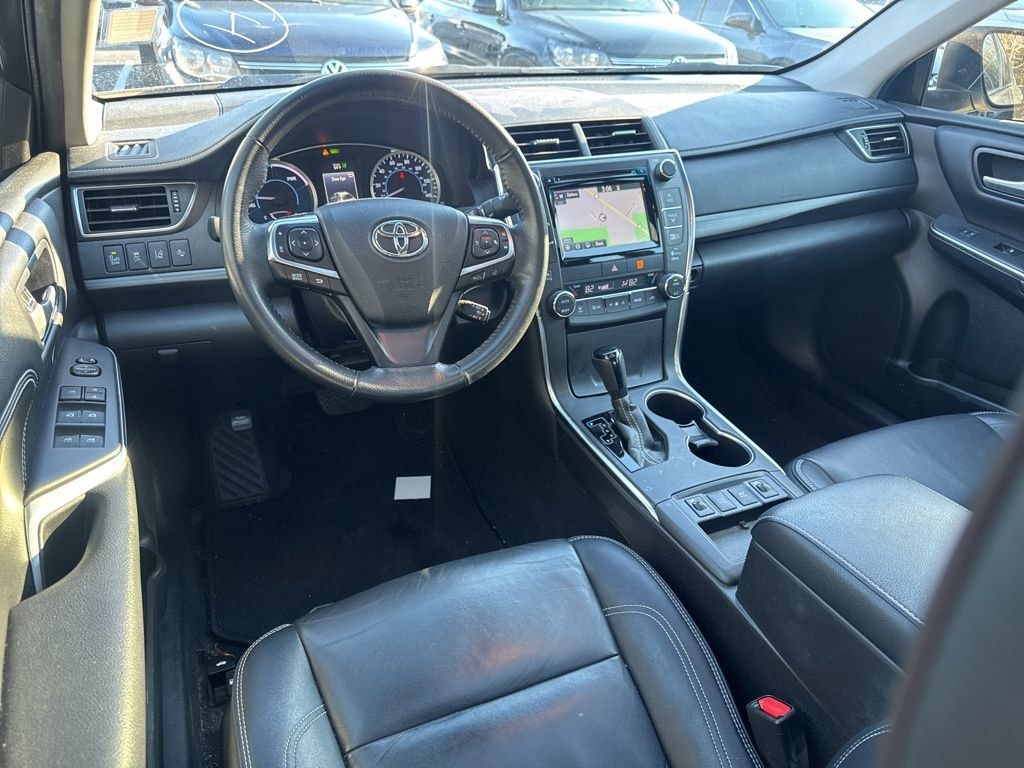 Used 2017 Toyota Camry Hybrid XLE Sedan