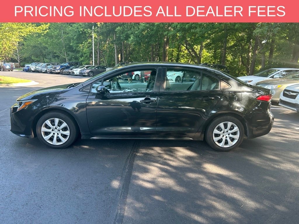 Used 2020 Toyota Corolla LE Sedan