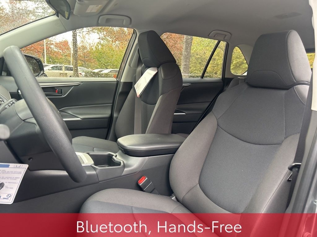 New 2025 Toyota RAV4 Hybrid LE SUV