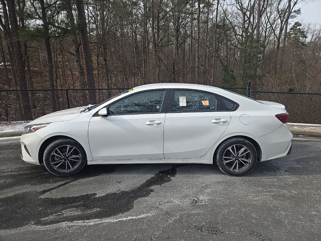 2024 Kia Forte Sedan 