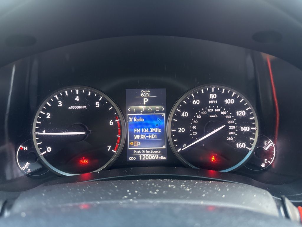 2017 Lexus NX 200t Luxury photo 2