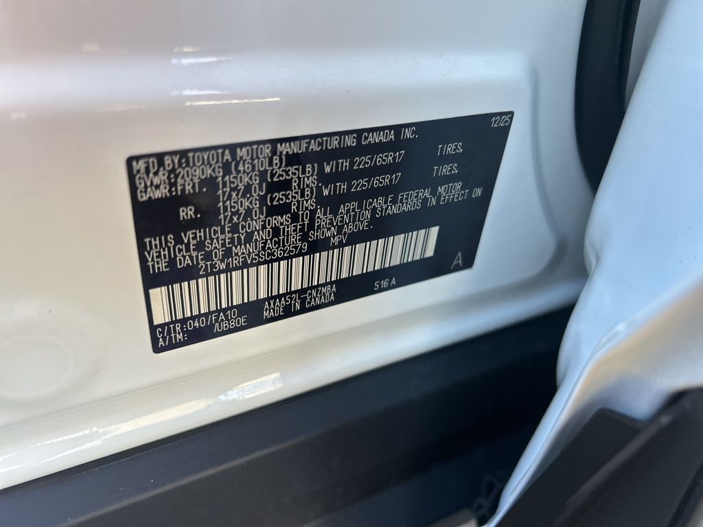 New 2025 Toyota RAV4 XLE SUV