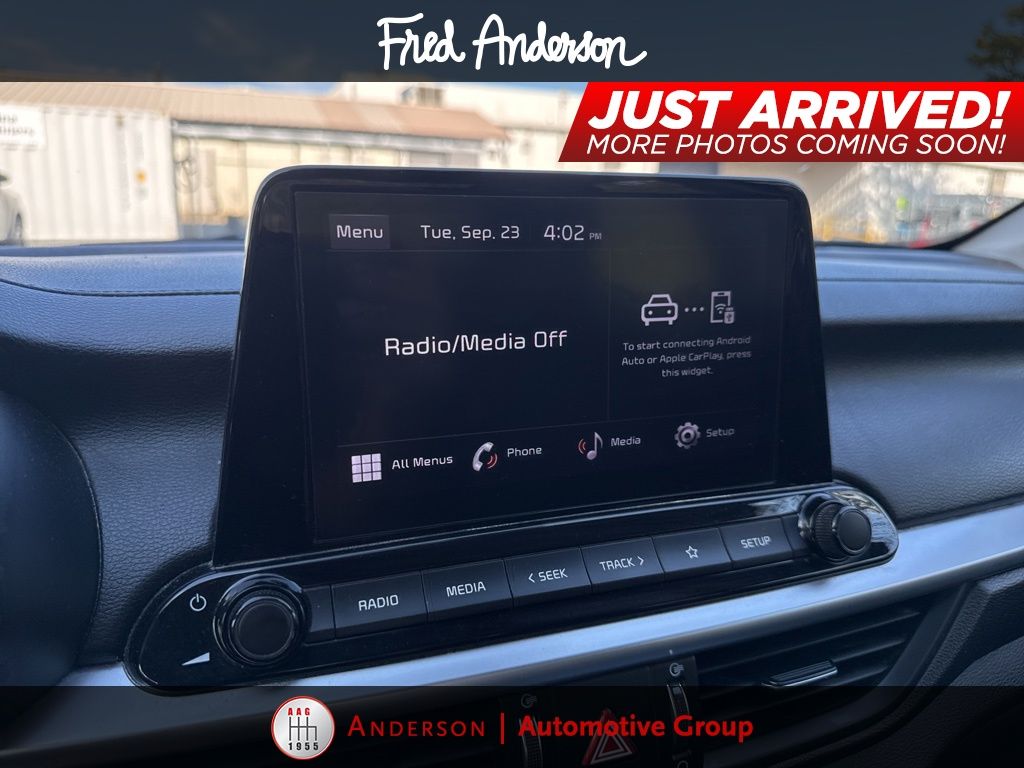2023 Kia Forte LXS photo 4