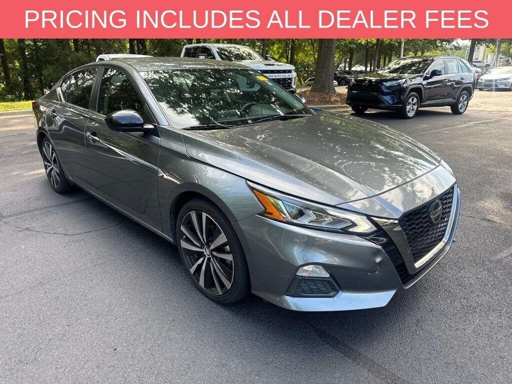 Used 2022 Nissan Altima 2.5 SR Sedan