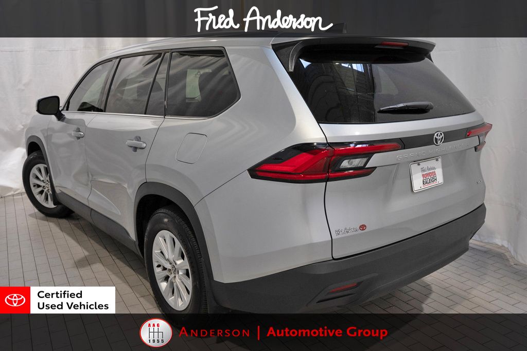 2024 Toyota Grand Highlander XLE photo 4