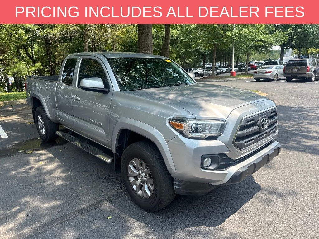 2017 Toyota Tacoma Truck 