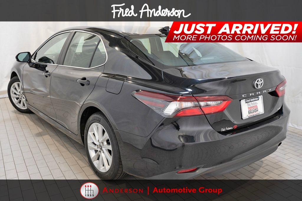 2024 Toyota Camry LE photo 4