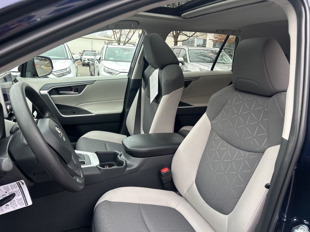 New 2025 Toyota RAV4 XLE SUV