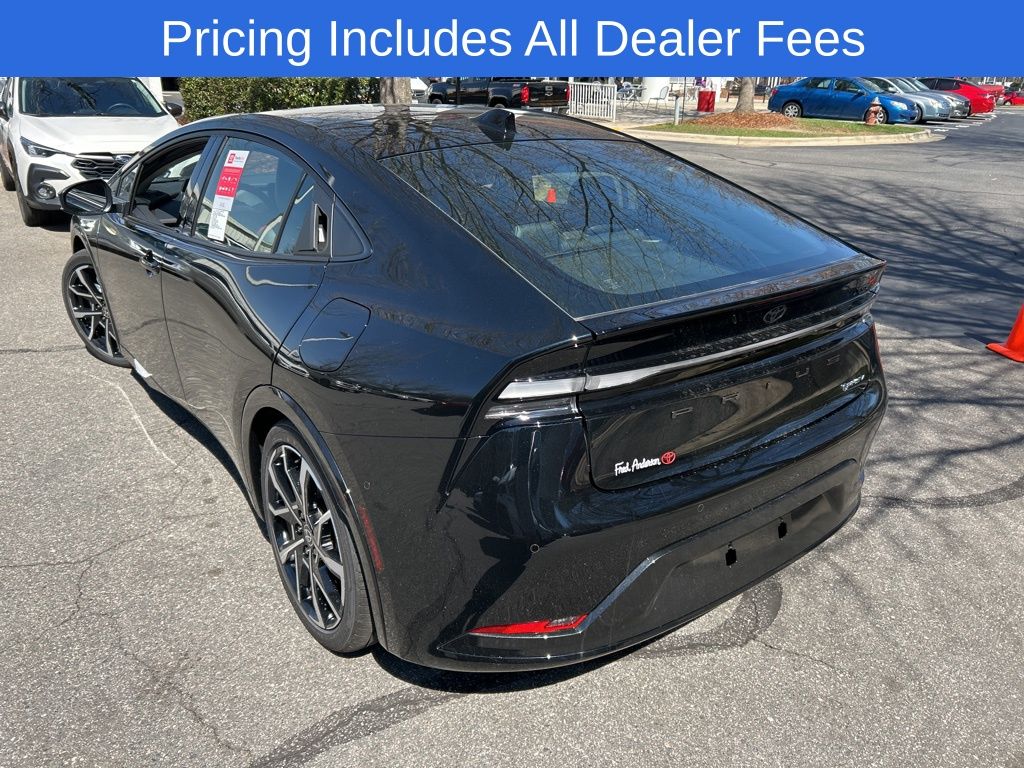2026 Toyota Prius Plug-in Hybrid XSE Premium - Photo 14