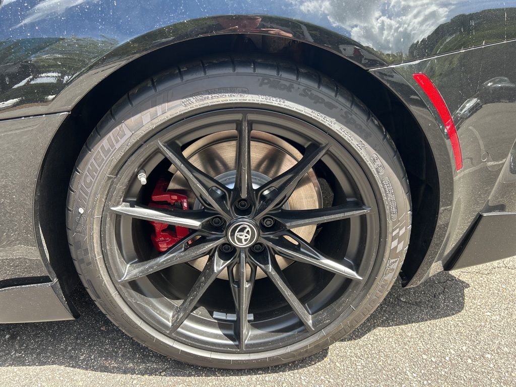 2026 Toyota Supra 3.0 photo 4