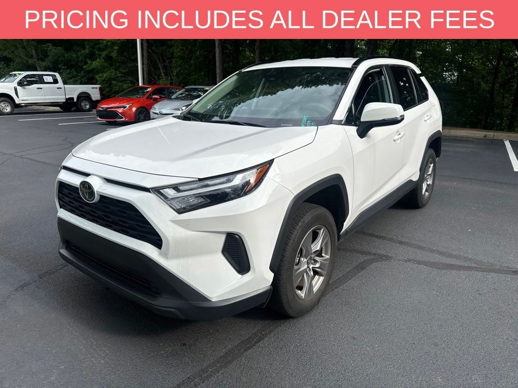 Used 2025 Toyota RAV4 XLE SUV