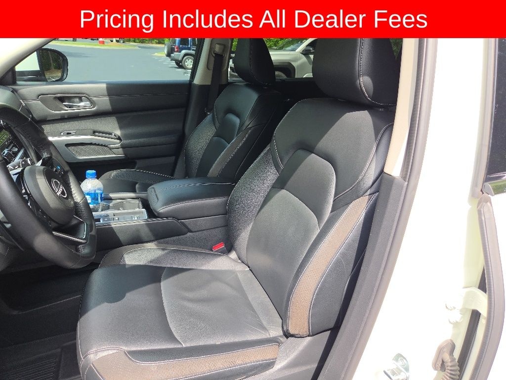 Used 2022 Nissan Pathfinder SL SUV