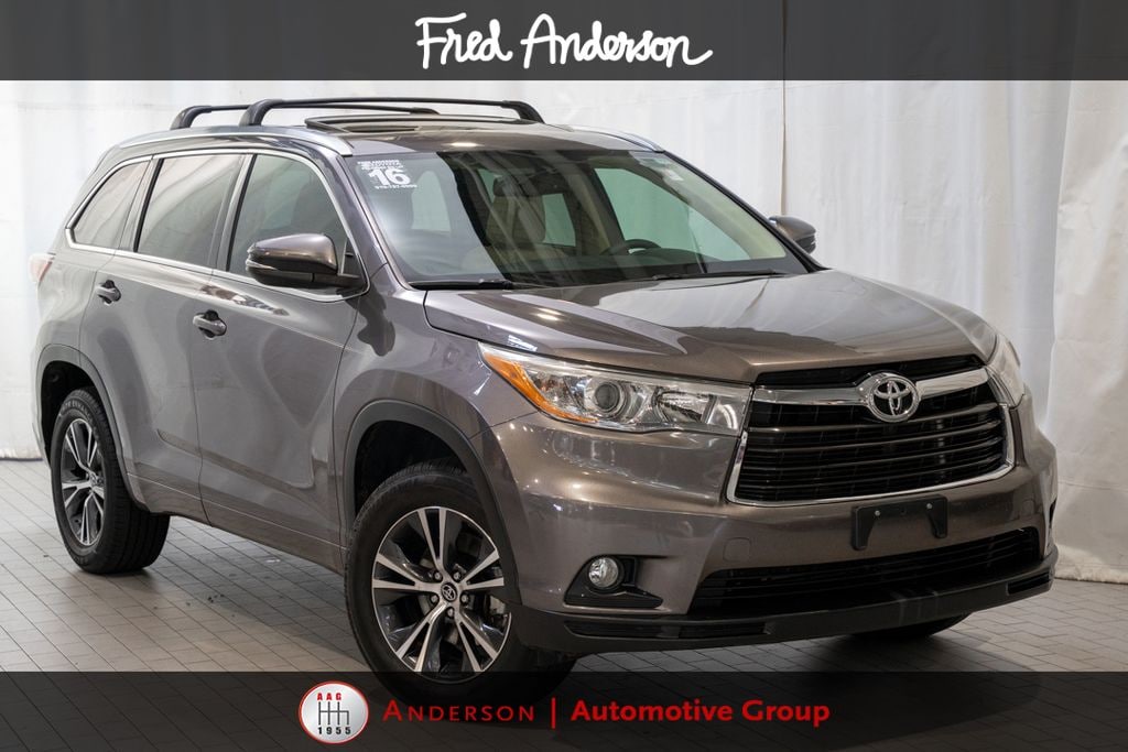 Used 2016 Toyota Highlander XLE V6 SUV