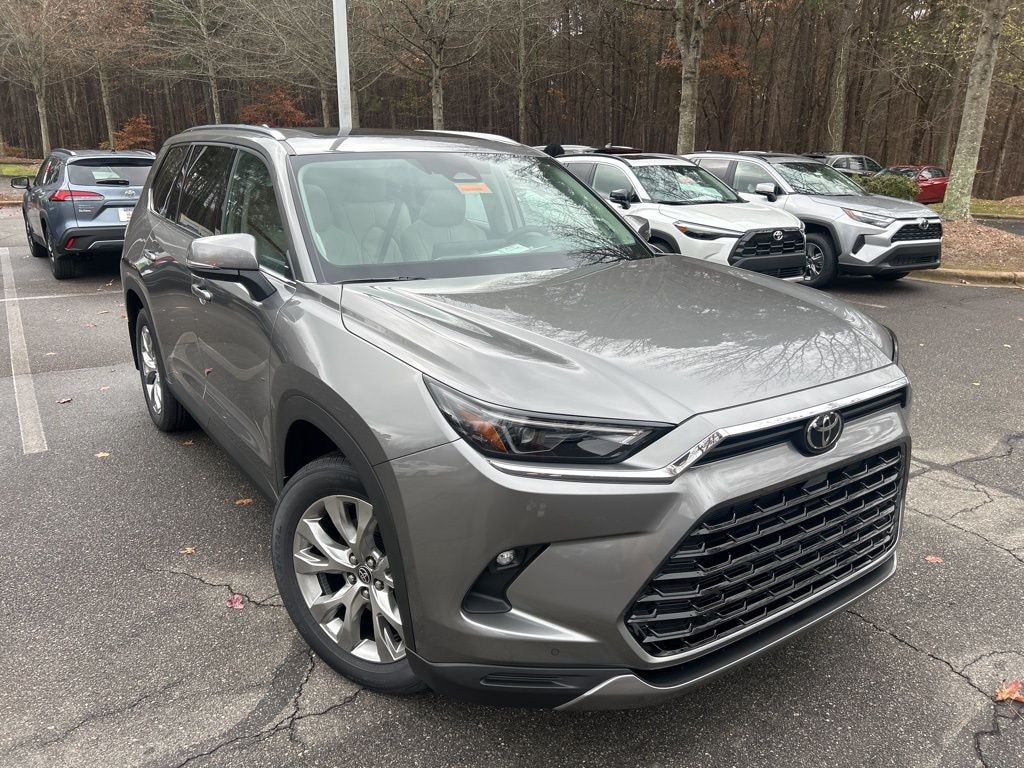 New 2026 Toyota Grand Highlander Hybrid Limited SUV