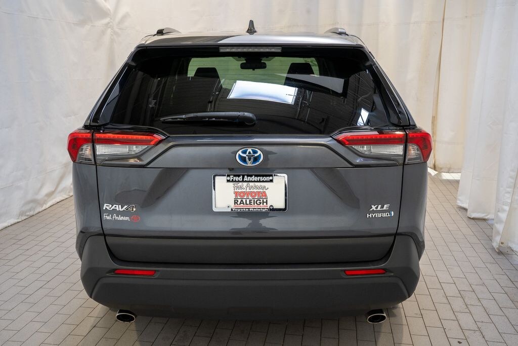 Used 2021 Toyota RAV4 Hybrid XLE SUV