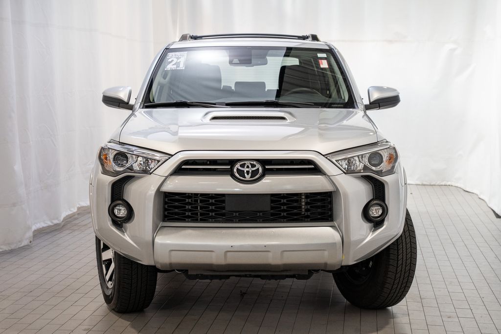 2021 Toyota 4Runner TRD Off-Road photo 3