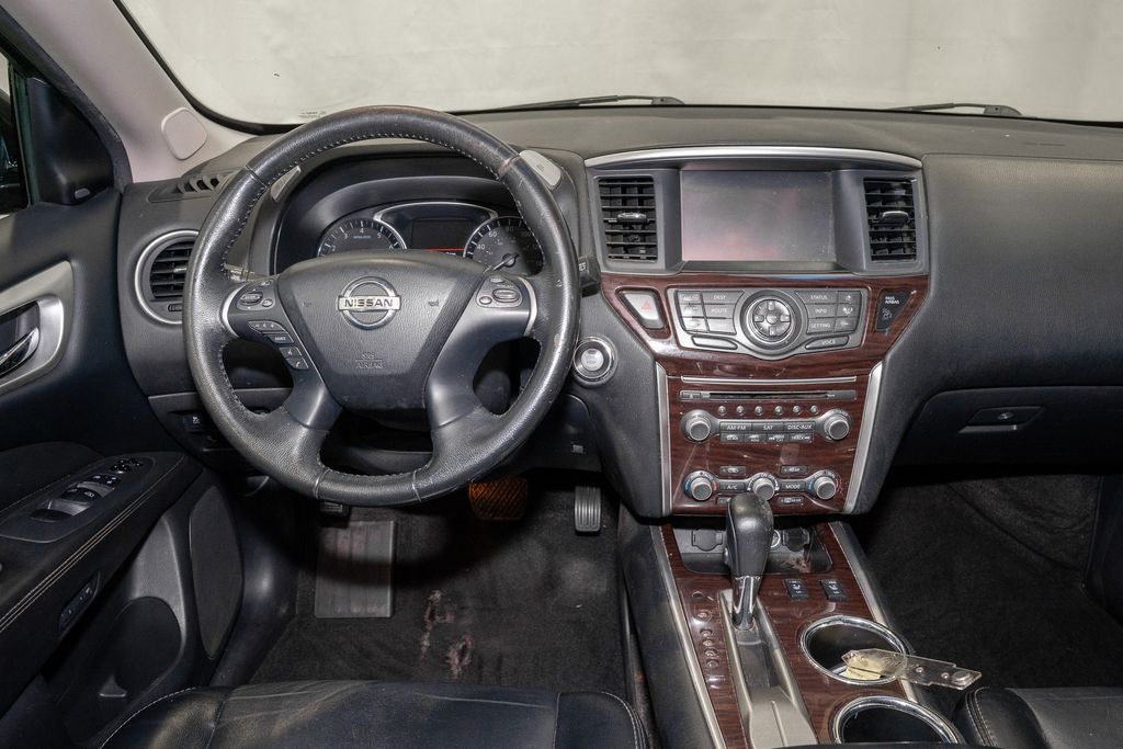 Used 2015 Nissan Pathfinder SL SUV