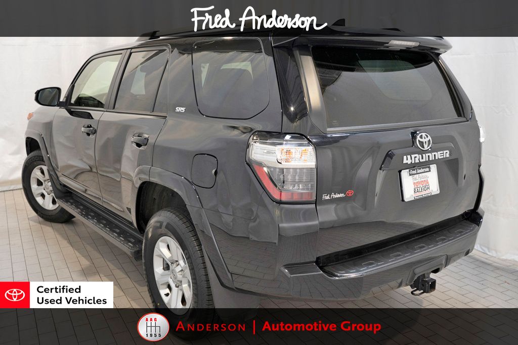 2024 Toyota 4Runner SR5 photo 4