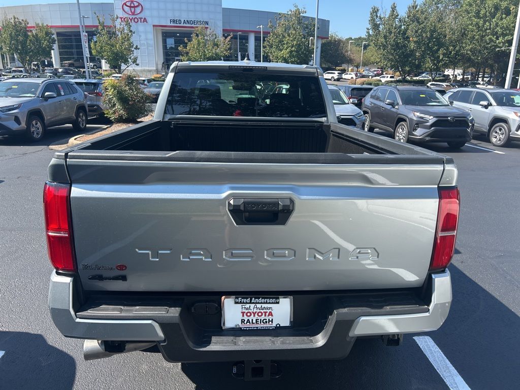 2025 Toyota Tacoma TRD Off-Road Double Cab photo 4