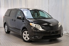 2013 Toyota Sienna LE Minivan/Van