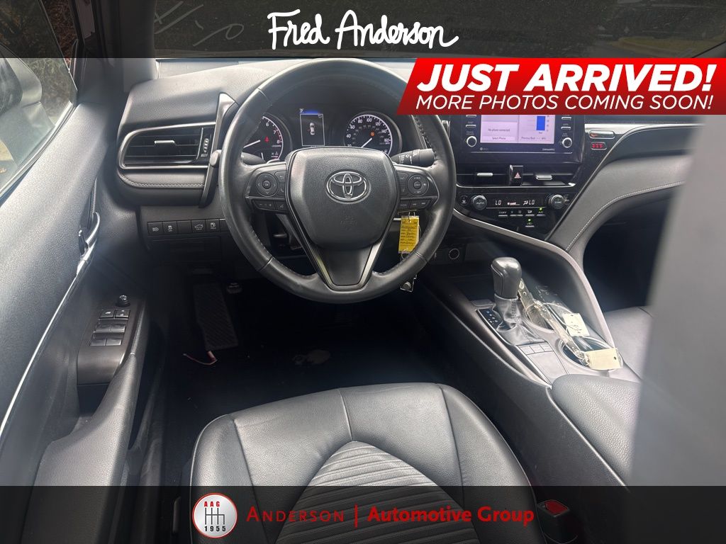 2024 Toyota Camry SE photo 2