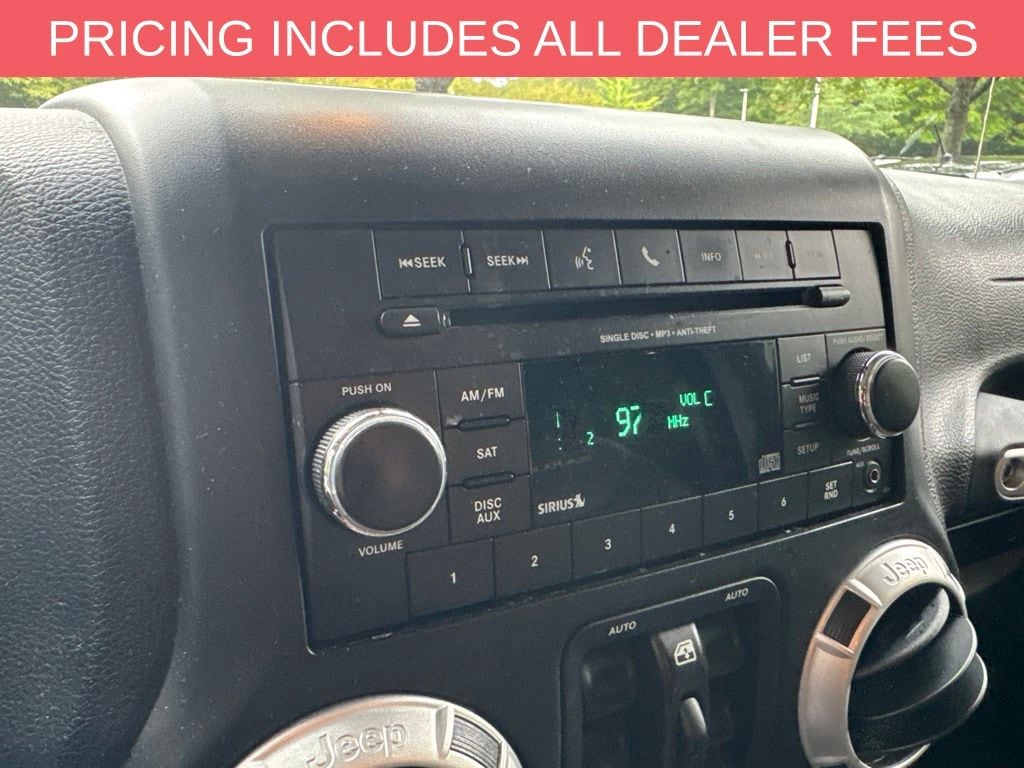 Used 2015 Jeep Wrangler Unlimited Unlimited Sahara SUV