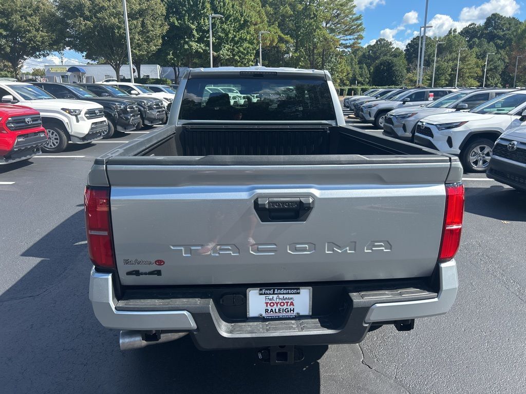 2025 Toyota Tacoma TRD Off-Road Double Cab photo 4