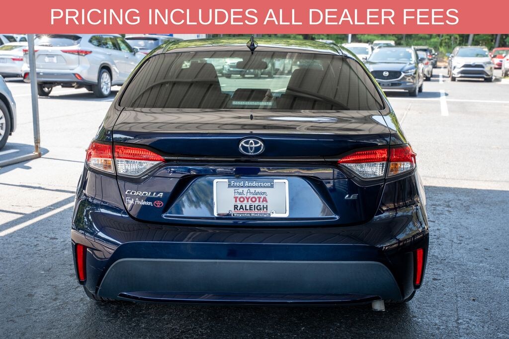 Used 2022 Toyota Corolla LE Sedan