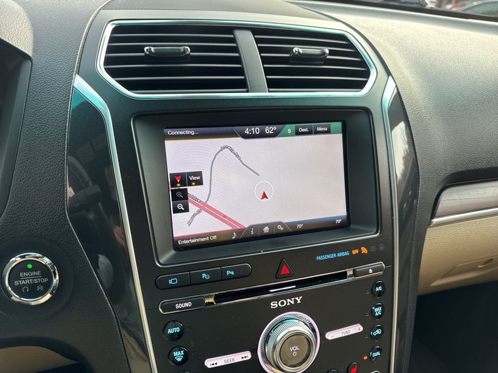 2016 Ford Explorer Limited photo 3