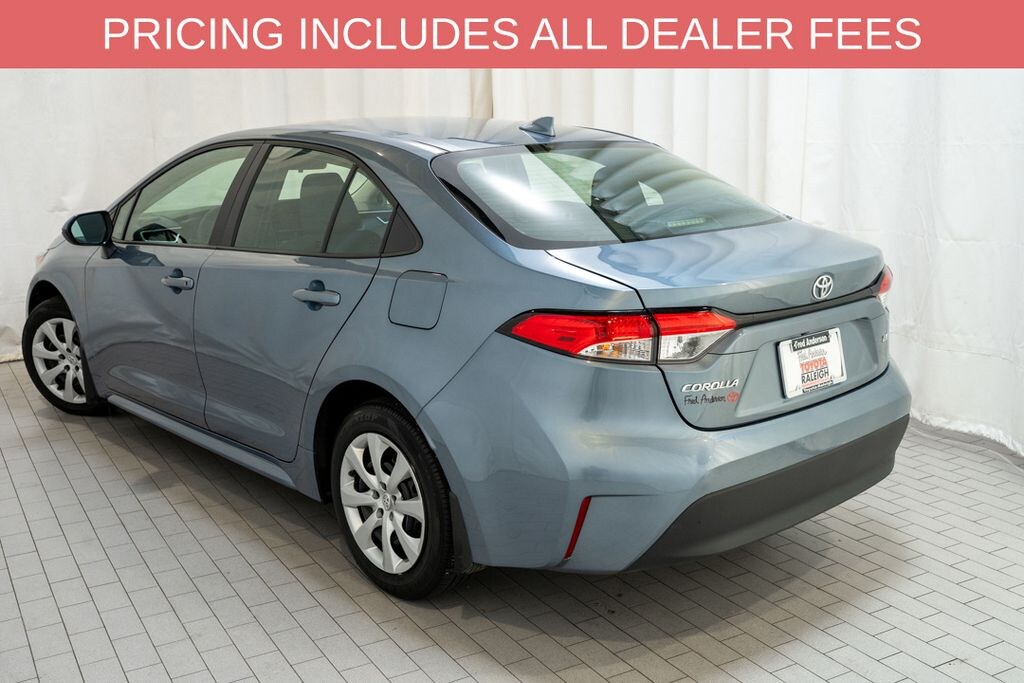 Used 2025 Toyota Corolla LE Sedan
