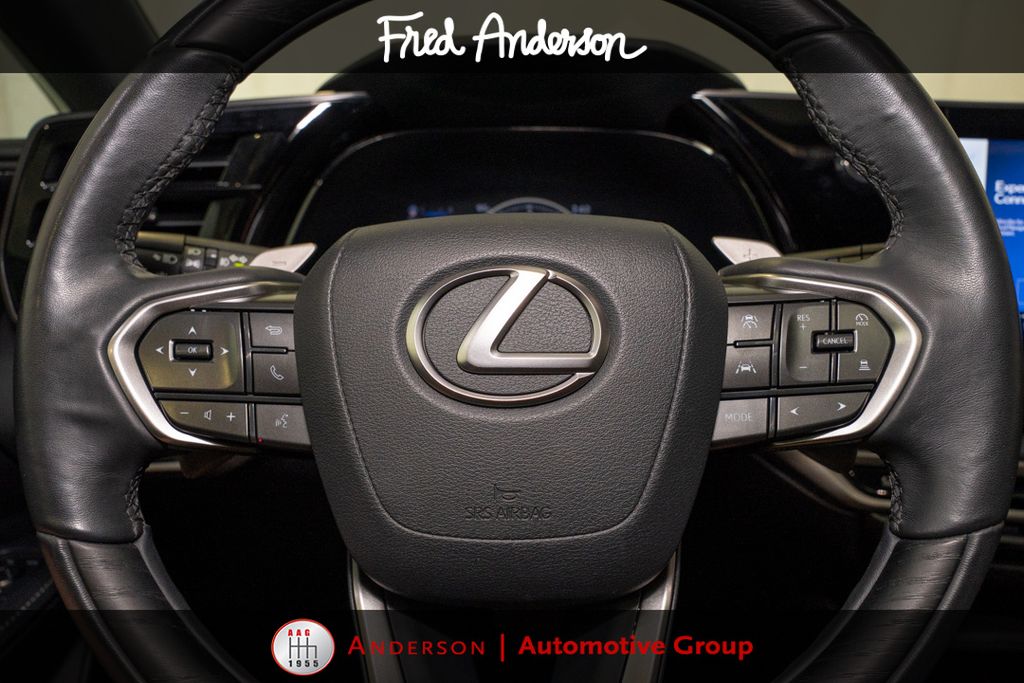 2023 Lexus RX 350 - Photo 21