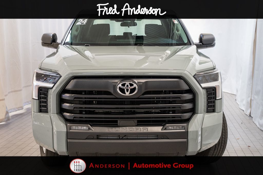 2024 Toyota Tundra SR5 photo 3