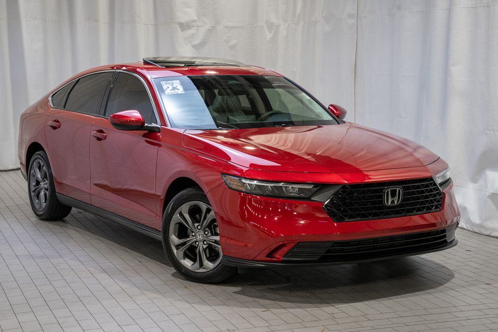 2023 Honda Accord EX's photo