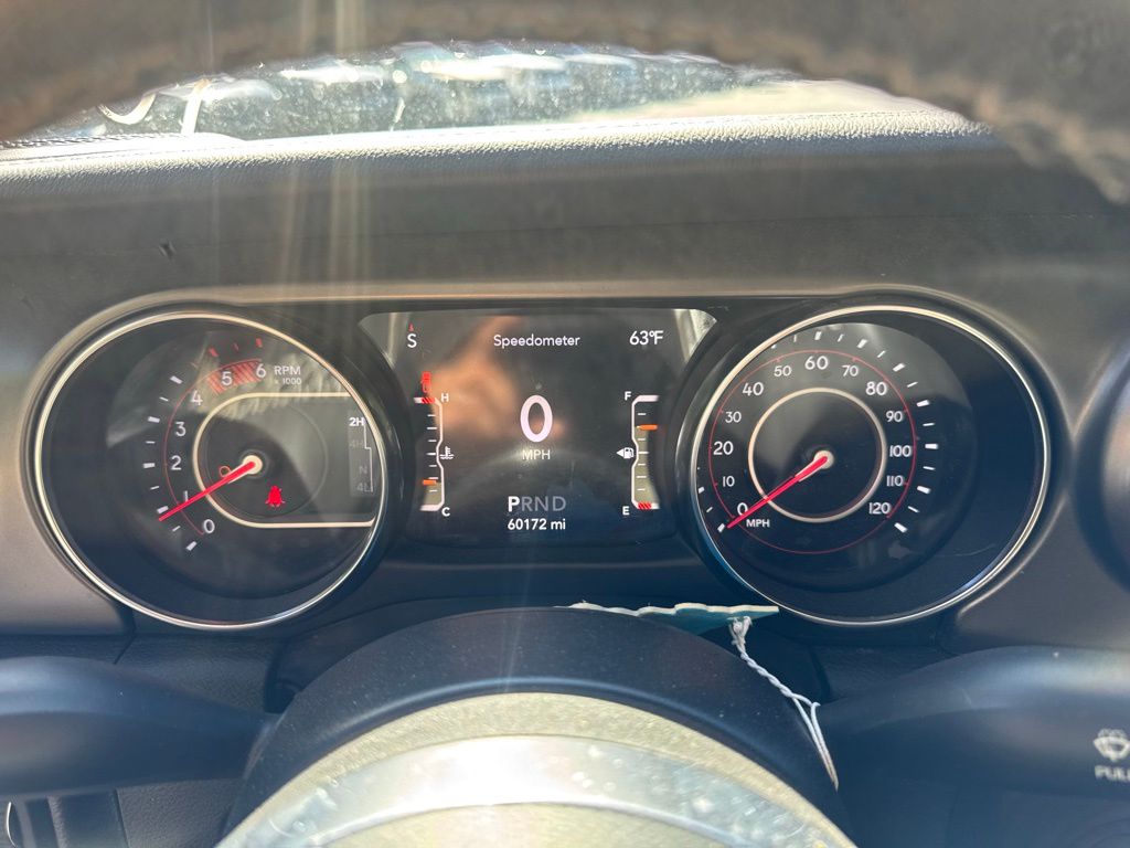 2022 Jeep Gladiator Rubicon photo 3