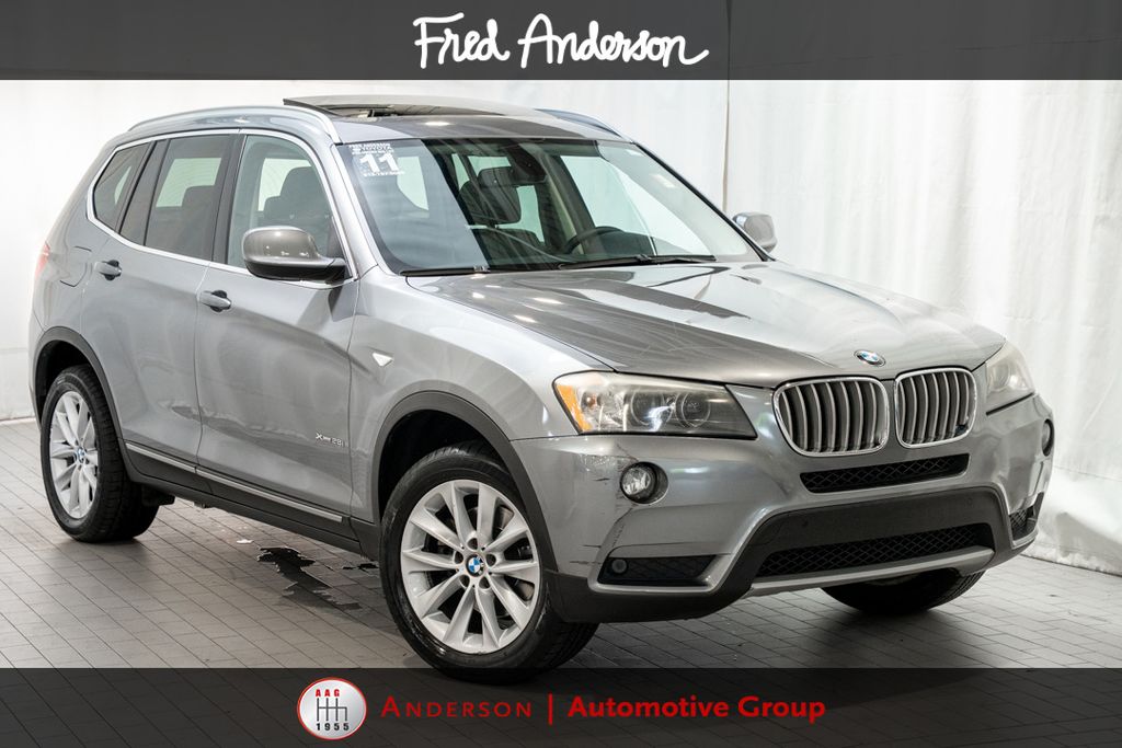 2011 BMW X3 xDrive28i's photo