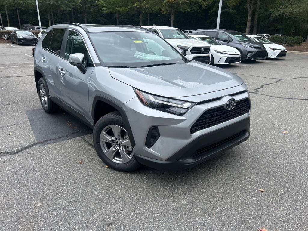 2025 Toyota RAV4 SUV 