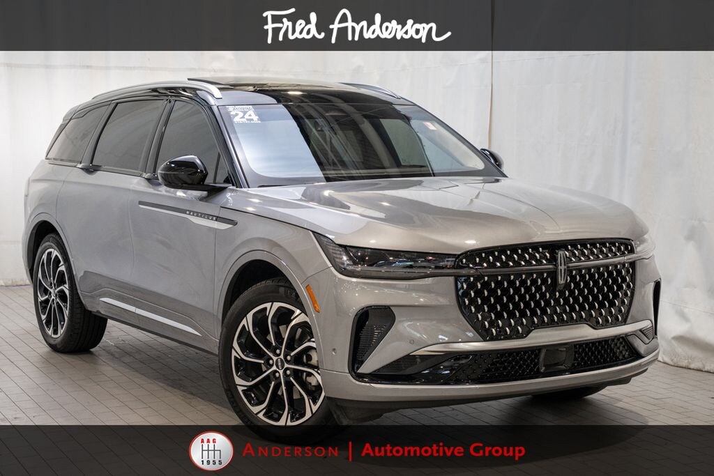 Used 2024 Lincoln Nautilus Reserve SUV