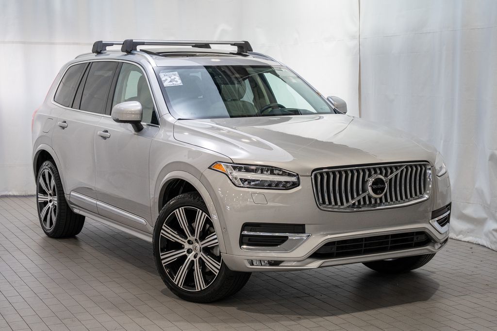 2023 Volvo XC90 Ultimate's photo