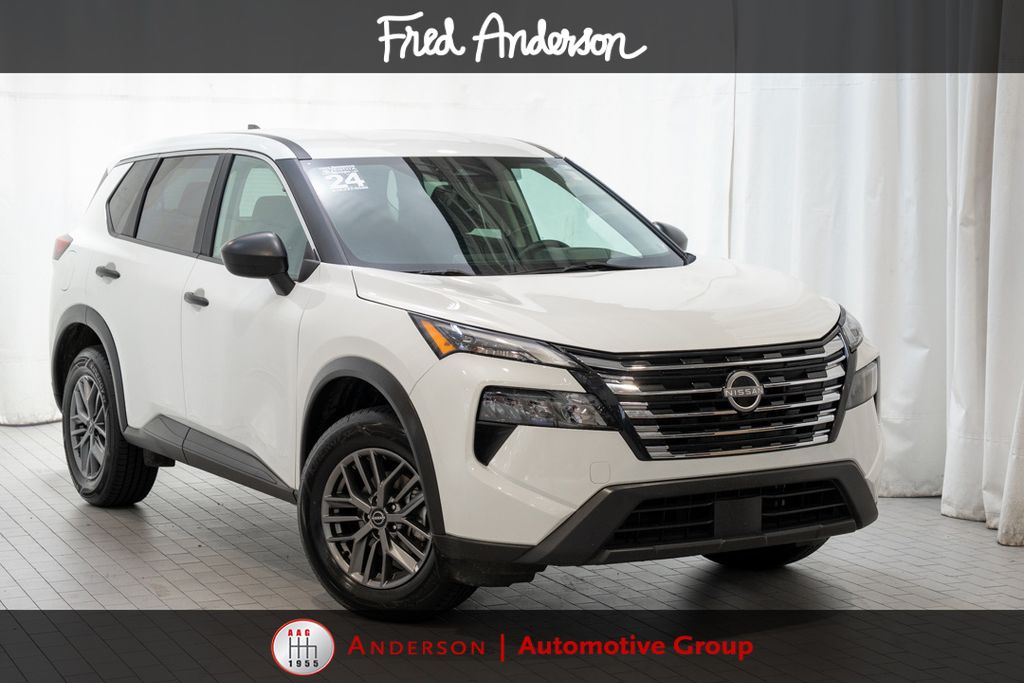 2024 Nissan Rogue S AWD's photo