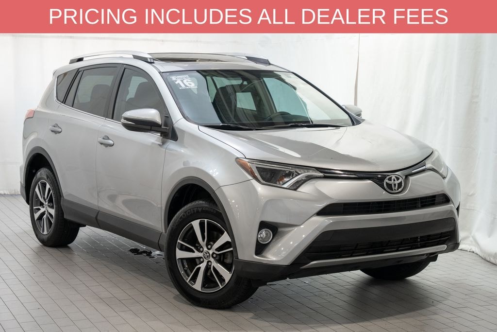 Used 2016 Toyota RAV4 XLE SUV