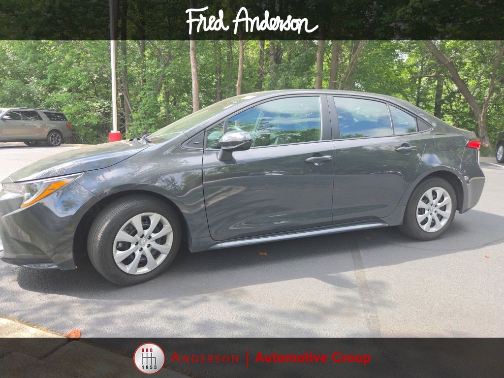 2024 Toyota Corolla LE CVT's photo