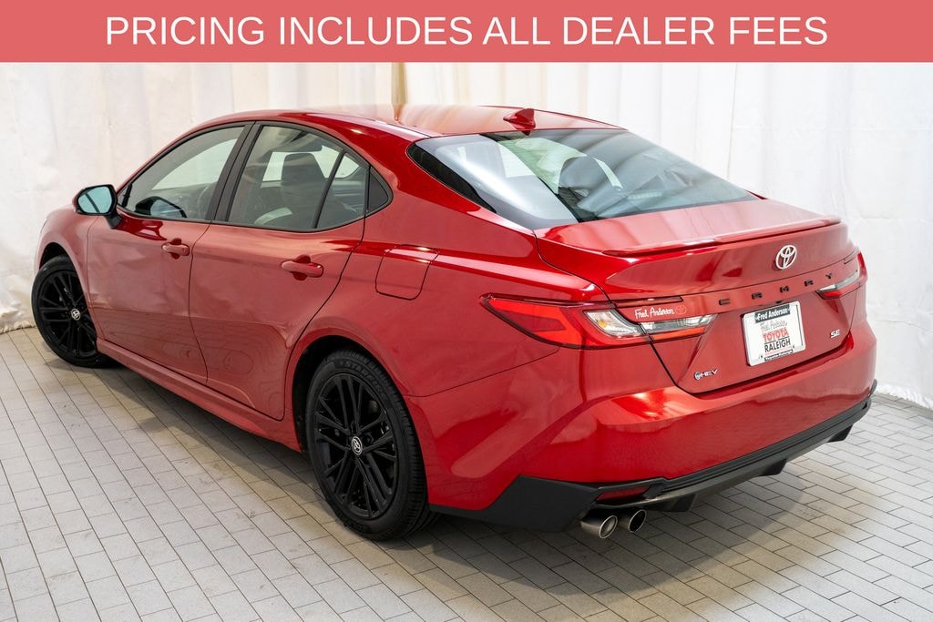 Used 2025 Toyota Camry SE Sedan