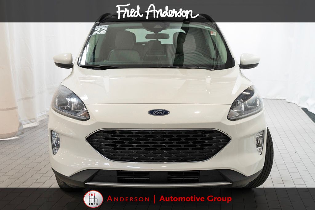 2022 Ford Escape SEL photo 3