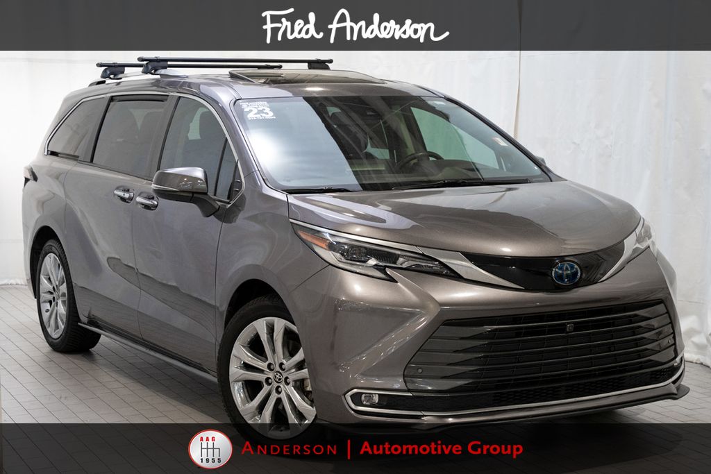 2023 Toyota Sienna