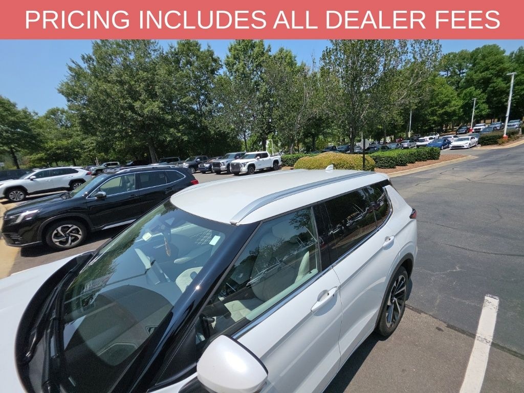 Used 2023 Mitsubishi Outlander SEL SUV