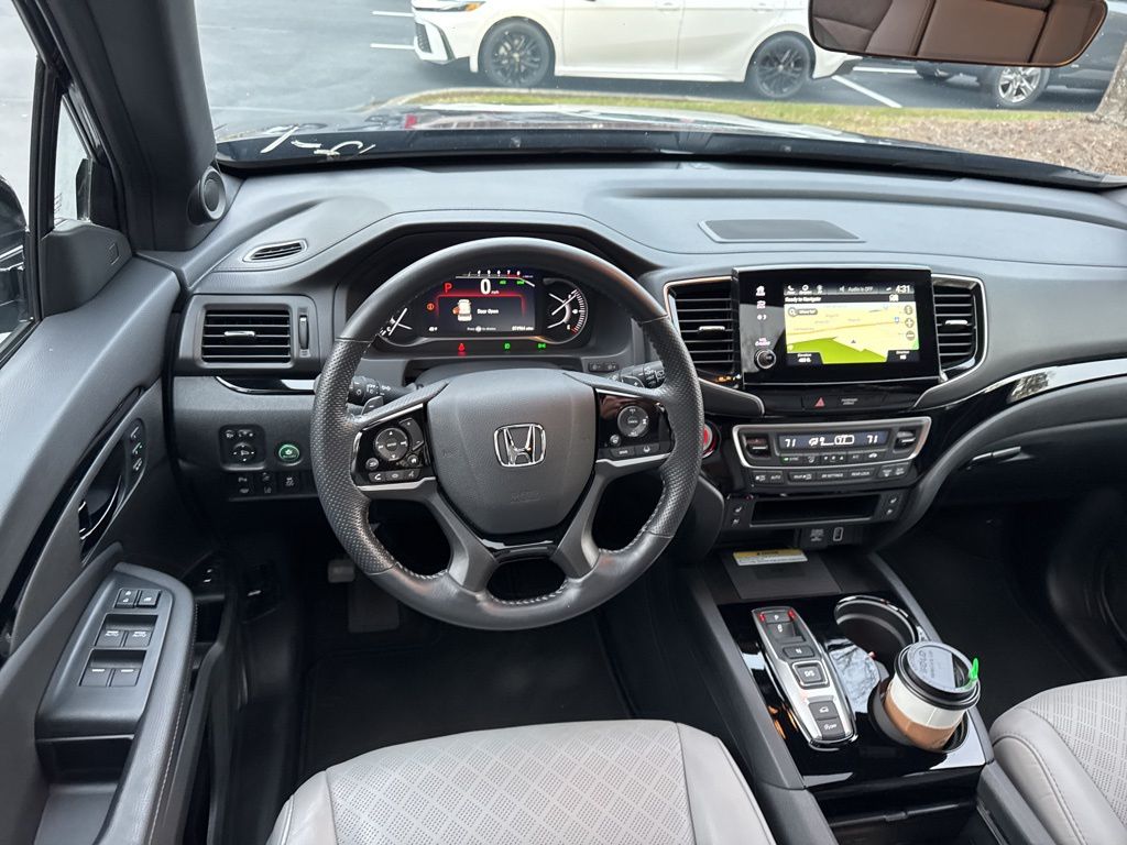 2023 Honda Passport Elite photo 2