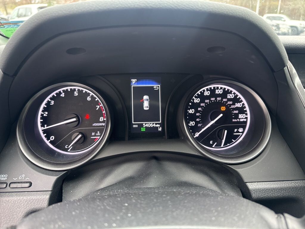 Used 2023 Toyota Camry SE Sedan