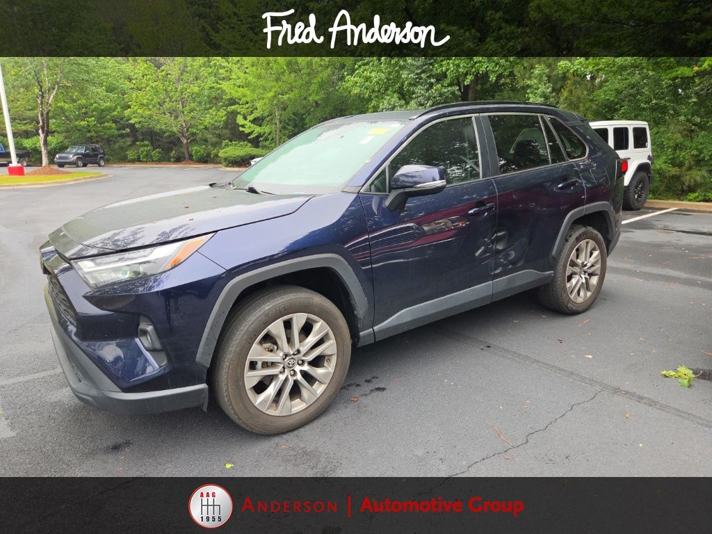2023 Toyota RAV4 XLE Premium FWD's photo