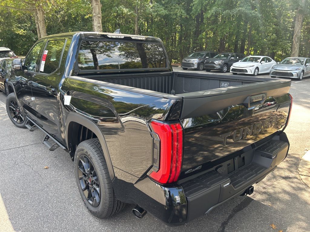 2026 Toyota Tundra SR5 CrewMax photo 2